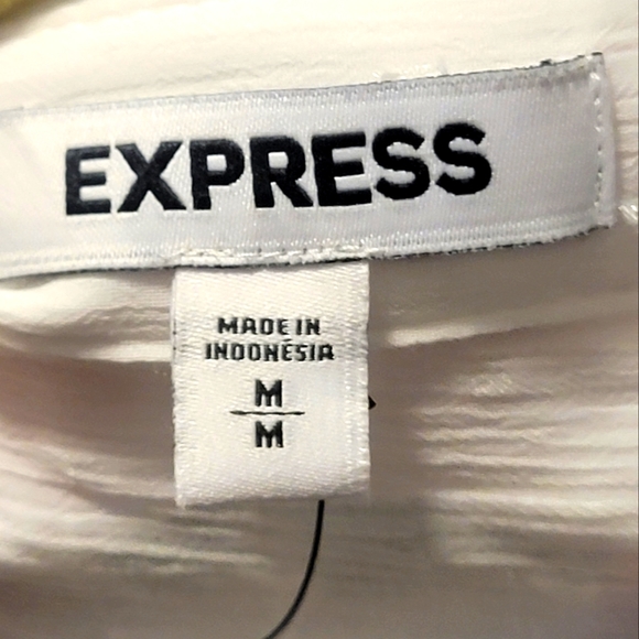 Express Light and Airy Top - Picture 4 of 4